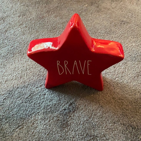 Rae Dunn Red Star Brave Large